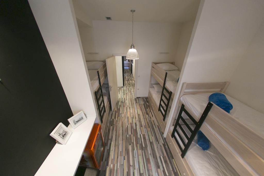 City Hostel Trogir Kamer foto